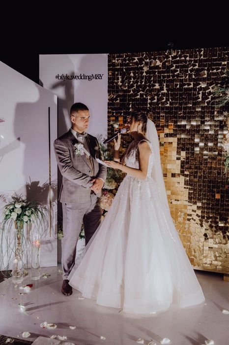 Весільне плаття