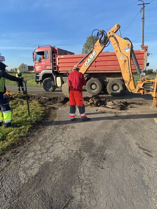 Koparki wywrotki spycharki przesiewacz poboczarka