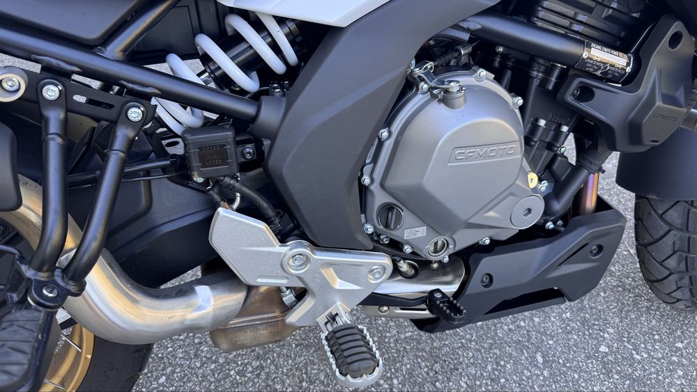 CFMOTO 700MT – 2025