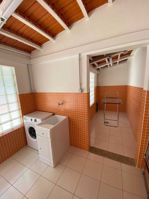 Quarto junto ao Hospital S. João