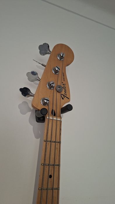 Fender jazz bass