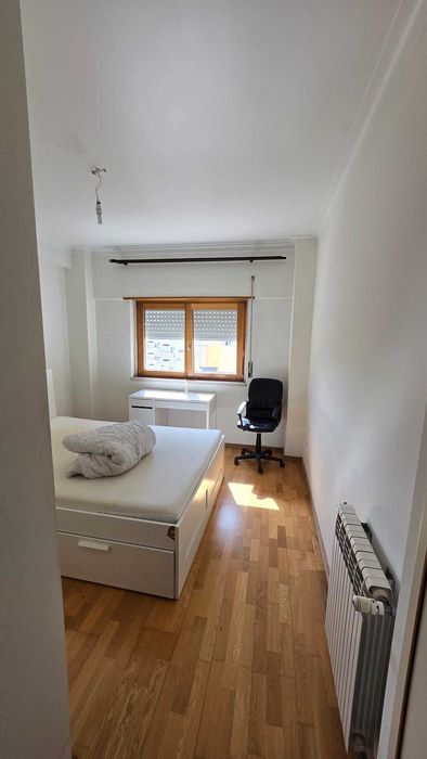 Arrenda-se Quarto Suite + Casa de Banho Privativa - Quinta do Castelo