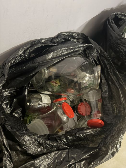 Продам банки с крышками