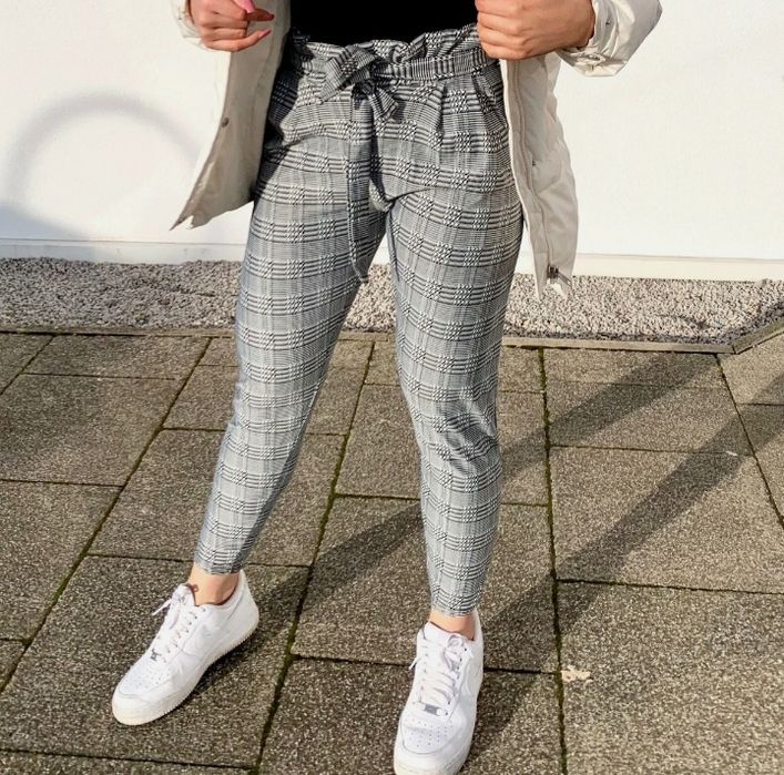 Женские брюки в клетку с поясом!