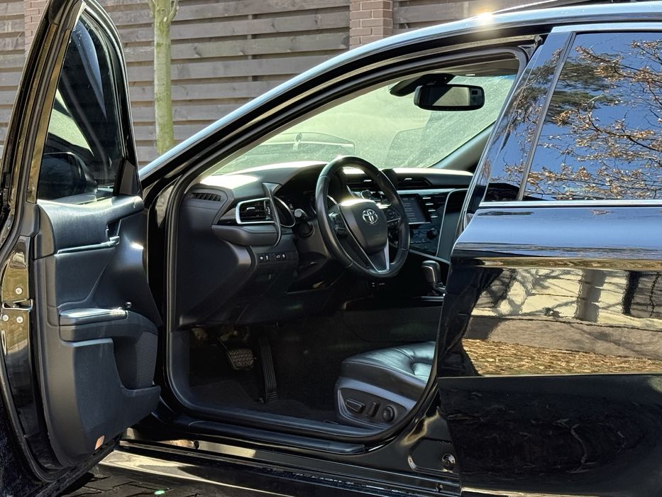 Продам Toyota Camry 70 2018 FULL
