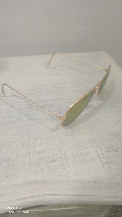 Ray-ban aviator dourado