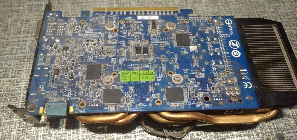 Видеокарта gtx 660 Gigabite 2gb Точно работает. Любые тесты.