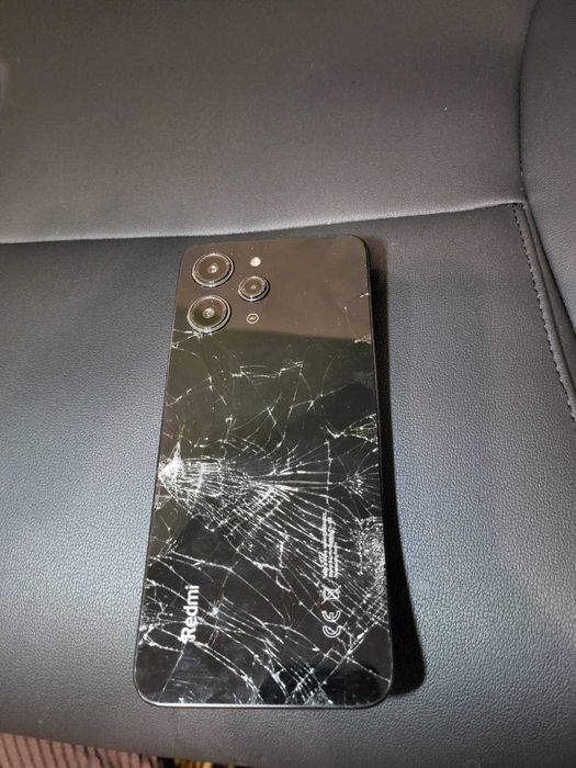 Xiaomi Redmi 12 8/256Gb