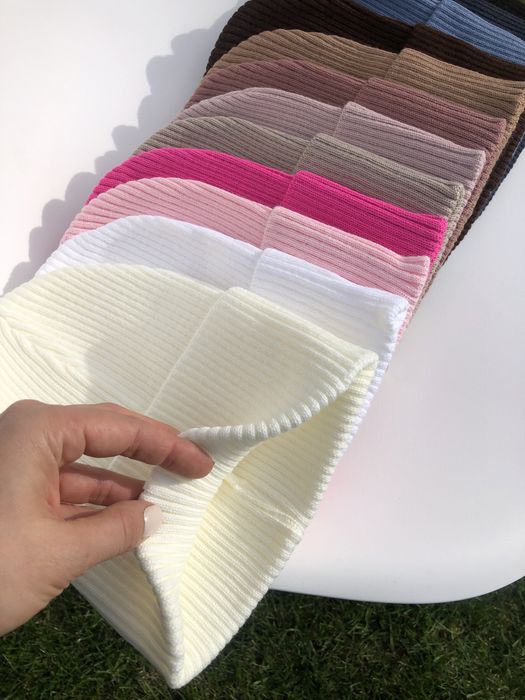 ШАПКА весна . Шапка демі. Шапка жіноча на флісі . Шапка зима