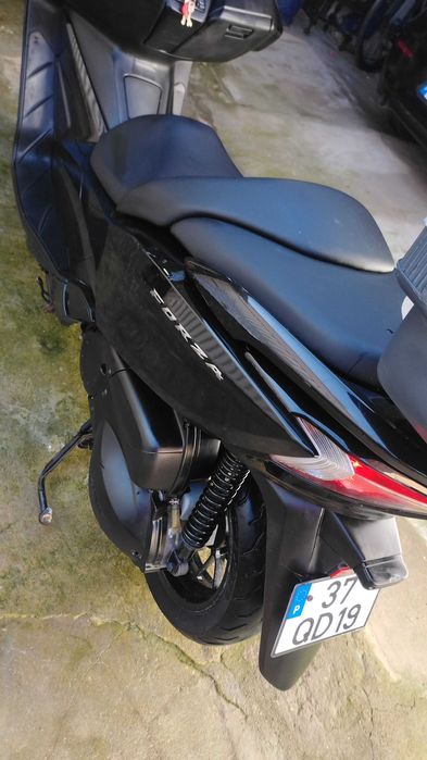Vende se Honda forza 300cc
