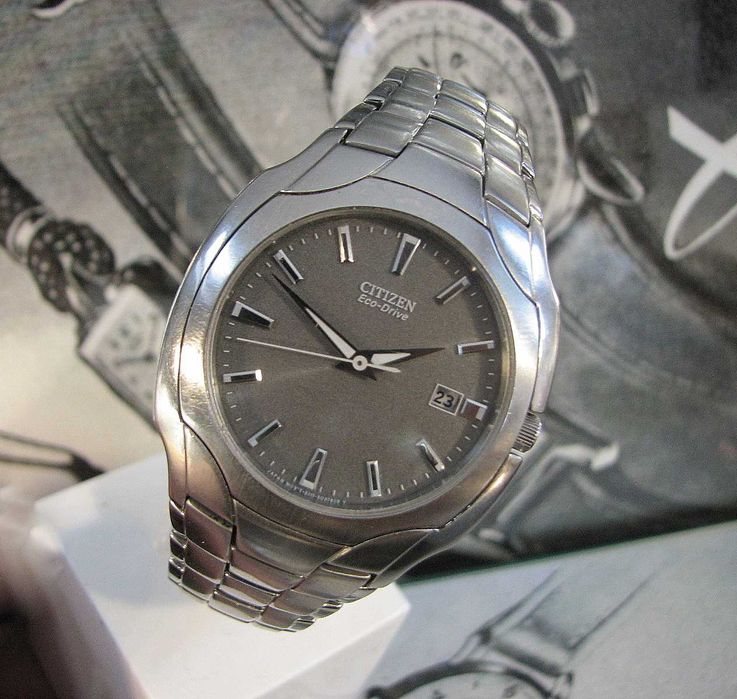 Zegarek CITIZEN Eco drive data STAL Super stan 39 mm Quartz Japan