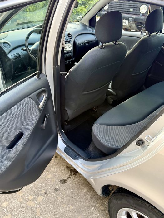 Toyota Yaris 1.0 VVT-i - 120.000 Km’s - 2005