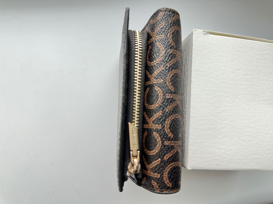 Calvin Klein Жіночий коричневий гаманець CK MUST Оригінал Кошелек