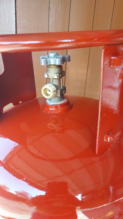 Продам газовый балон 27 л