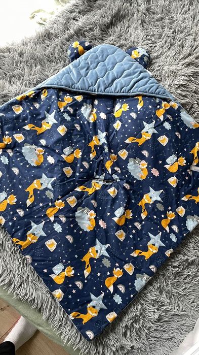 Otulacz jesienno zimowy do fotelika