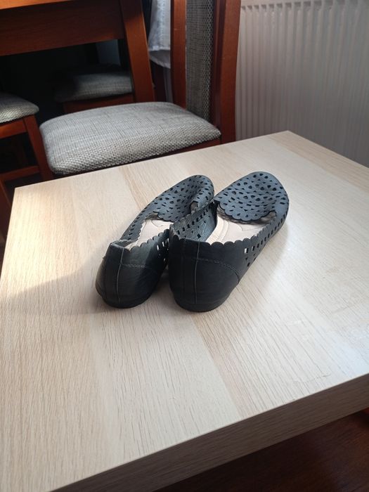 Baleriny ażurkowe 41