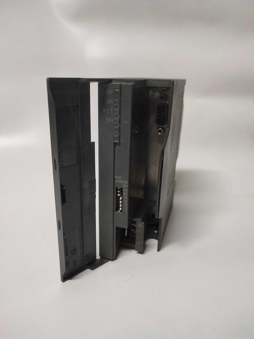 Siemens Simatic ET 200M 153-2AA02-0XB0 Interface Module