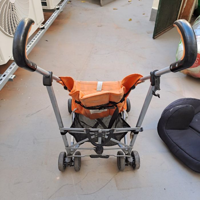 Carrinho passeio criança