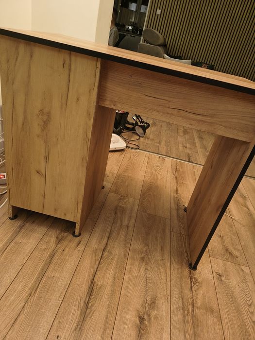 Biurko pod komputer PIKSEL PRAWE dąb craft 90cm AKD