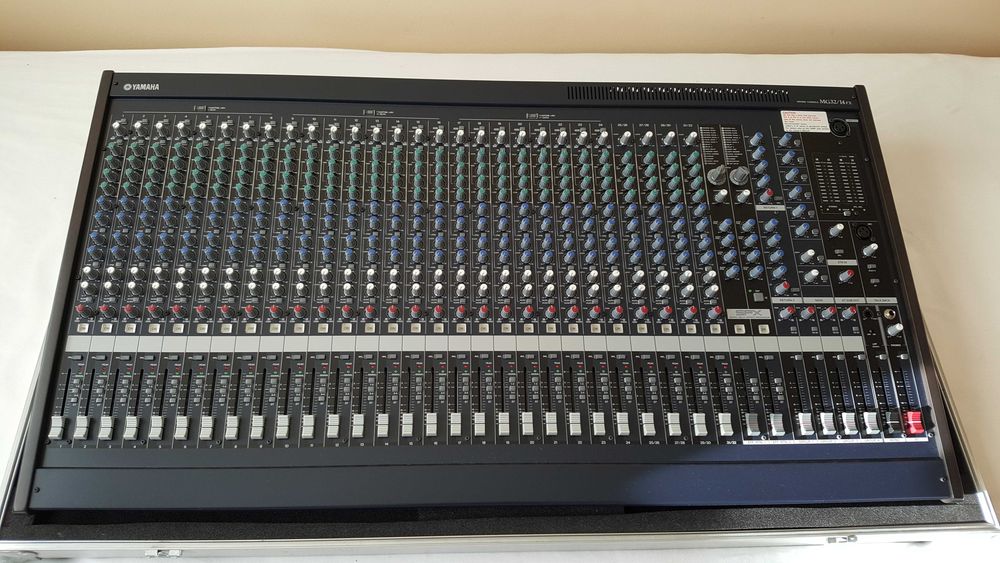 Mikser Yamaha MG-32/14 Fx ,  Dwa głośniki Yamaha SM-12V,