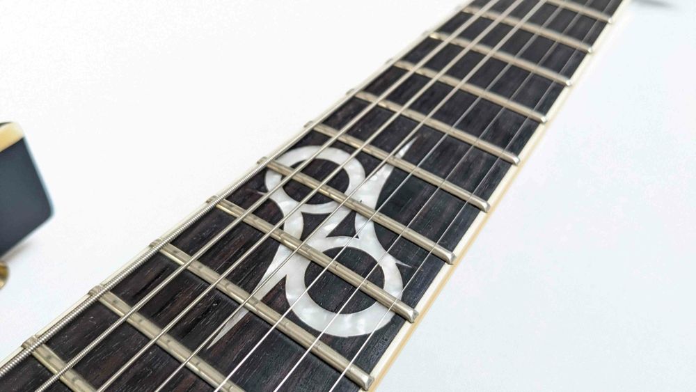 Guitarra Washburn Parallaxe Solar 7 Cordas