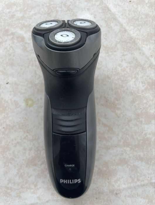 Maquina Barbear Philips