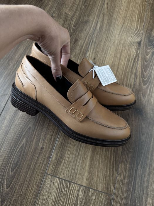 Лофери Geox 38 розміру