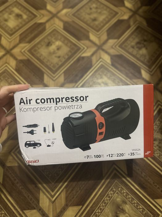 Компресор автомобільний