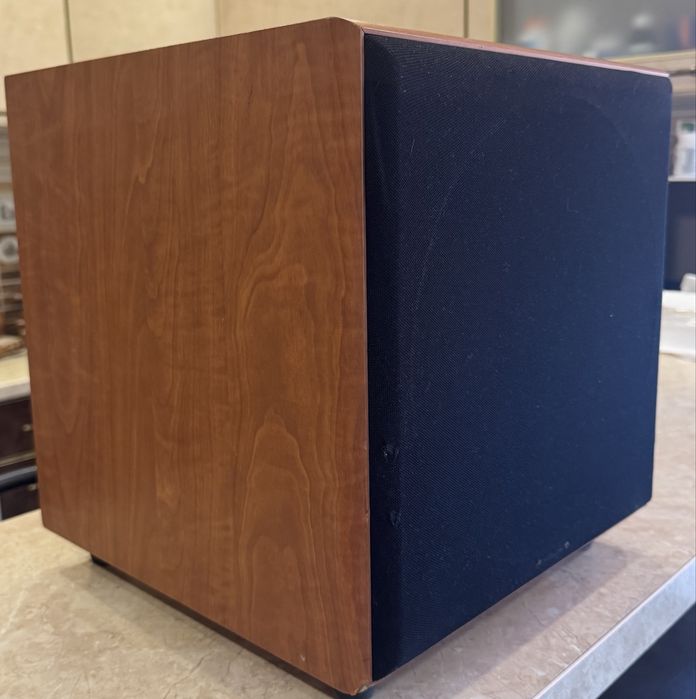 Активний ФІРМОВИЙ сабвуфер Wharfedale Diamond SW150