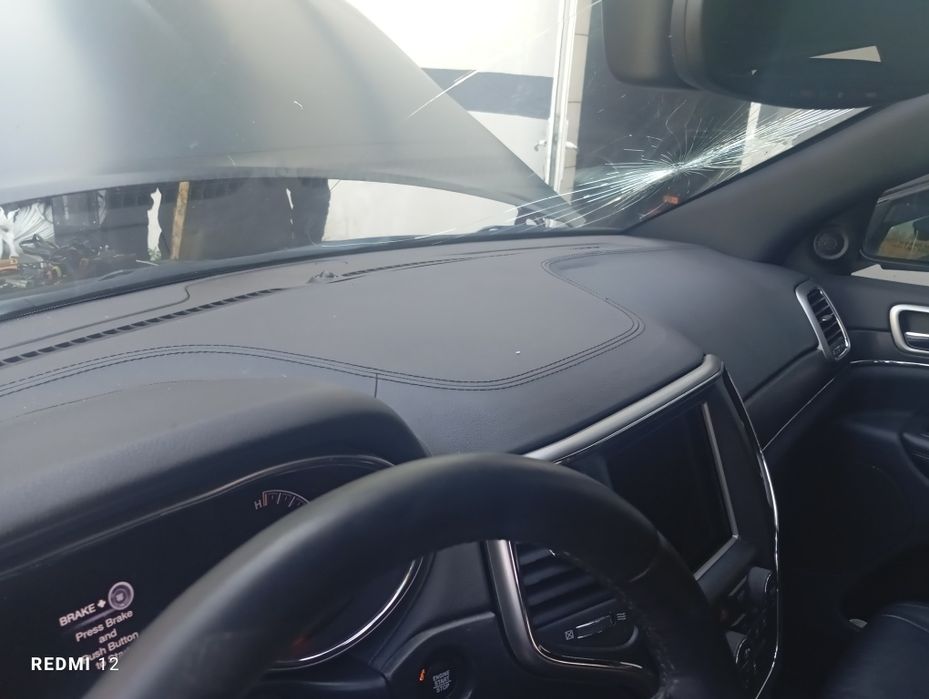 Deska komplet jeep grand Cherokee wk2  do 2021