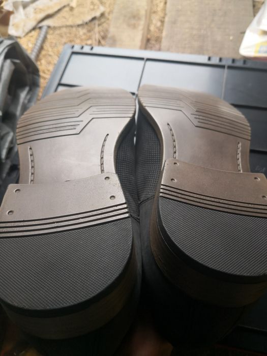 Eleganckie buty ze skóry r42