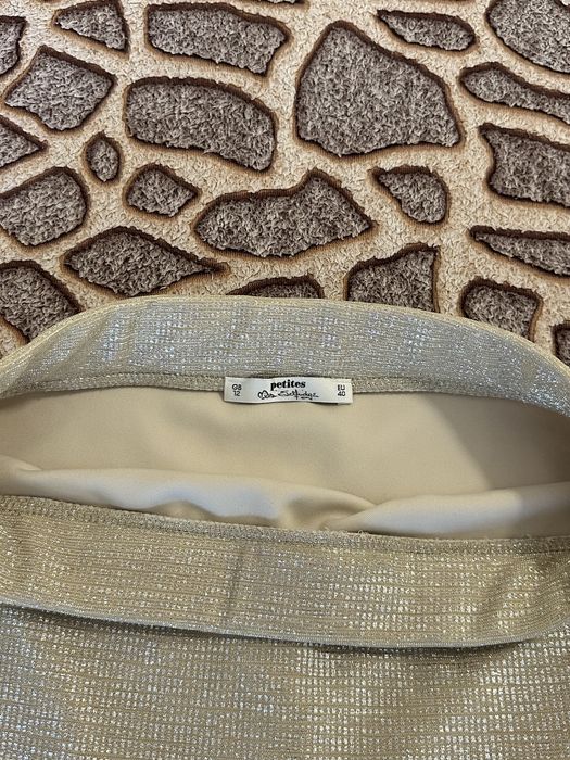 Блискуча юбка для дівчини