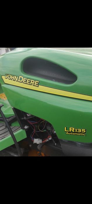 John Deere LR135 automatic traktorek kosiaka