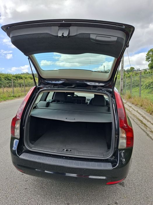 VOLVO V50 1.6D (2009)