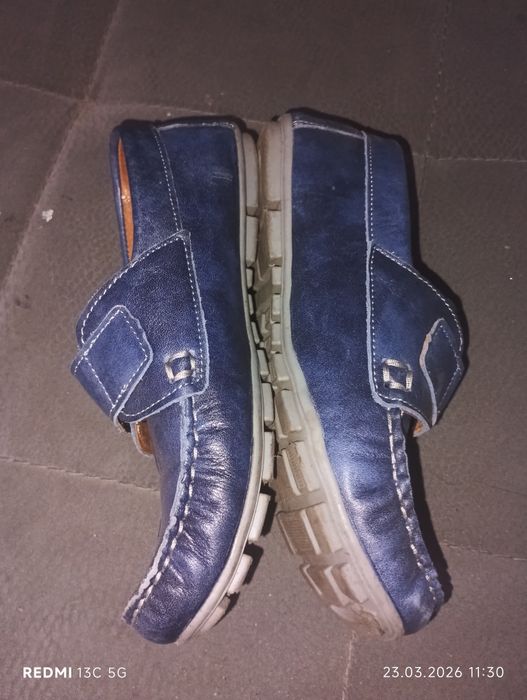 Sprzedam buty chłopięce