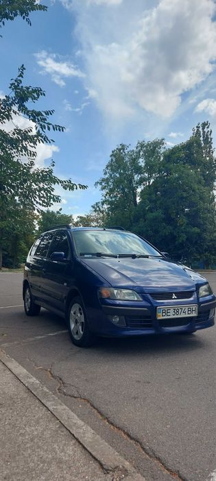 Mitsubishi space star 2003