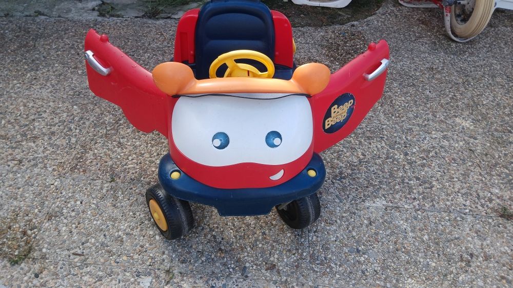 Carrinho de brincar