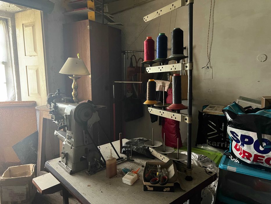 Máquina Industrial Pfaff 335-H3