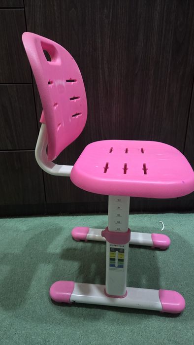 Дитячий ростовий стілець