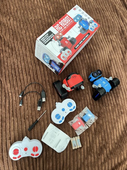 Машинка!Роботи на радіокеруванні! США! Амазон!Світло. Звук.