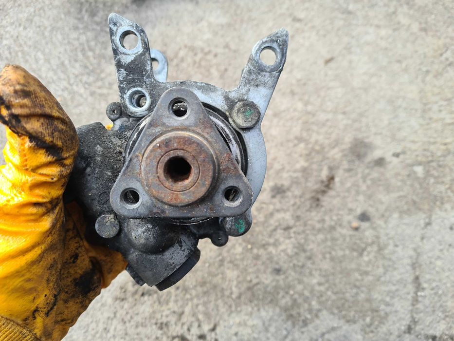 Pompa wspomagania bmw e46