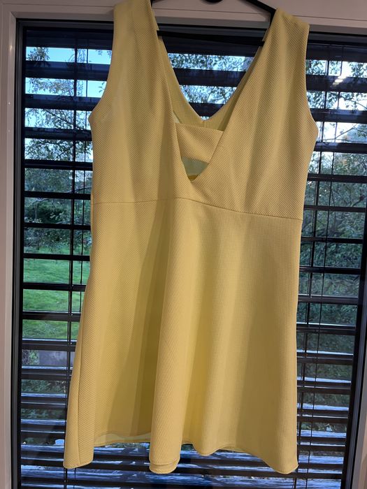 Sukienka rozkloszowana