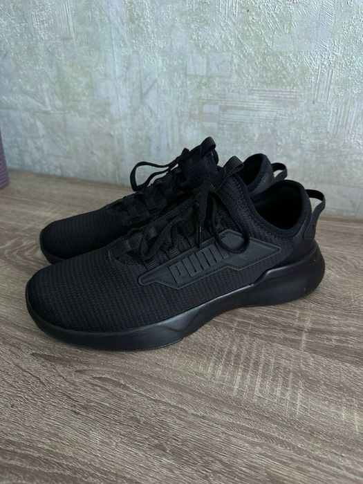 Фирменные кроссовки Puma