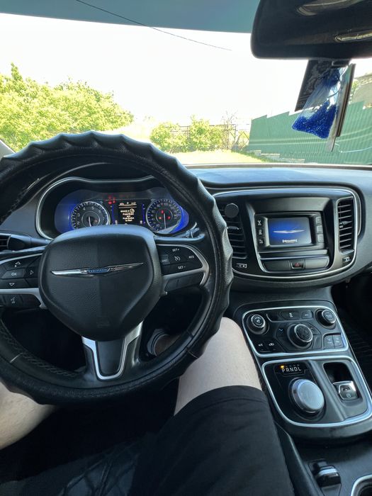 Chrysler 200 2015