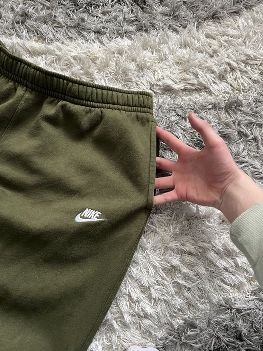 Штани Nike з нових колекцій