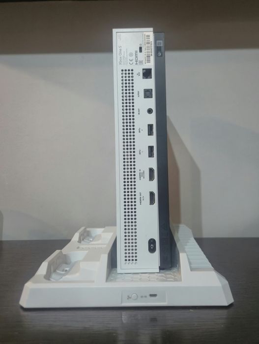 Konsola Xbox One S