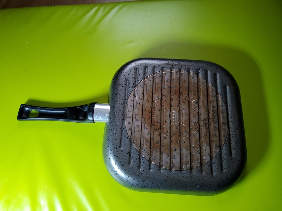 Frigideira de indução quadrada  - 26 cm - marca Celar