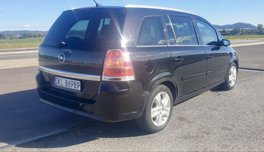 Opel Zafira B Diesel Automat 150km