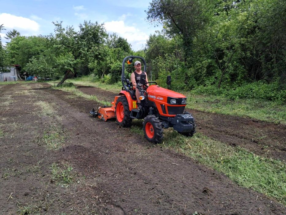 Mini Traktor Kubota / wynajem /usługi: kosiarka, glebogryzarka, pług