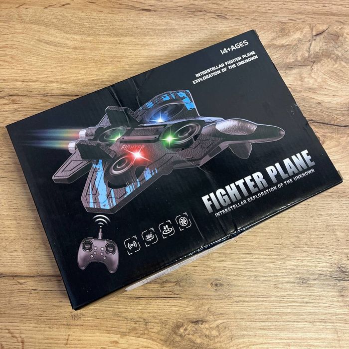 Іграшка-самоліт-квадрокоптер на радіоуправлінні